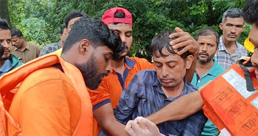 Main news kadaba youth jump to river rescued